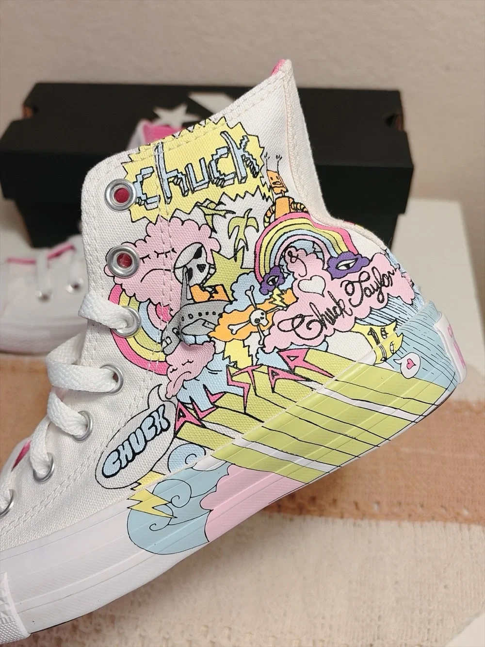Converse Chuck Taylor All Star Graphic High Top White Multi Women 6 Men 4 New